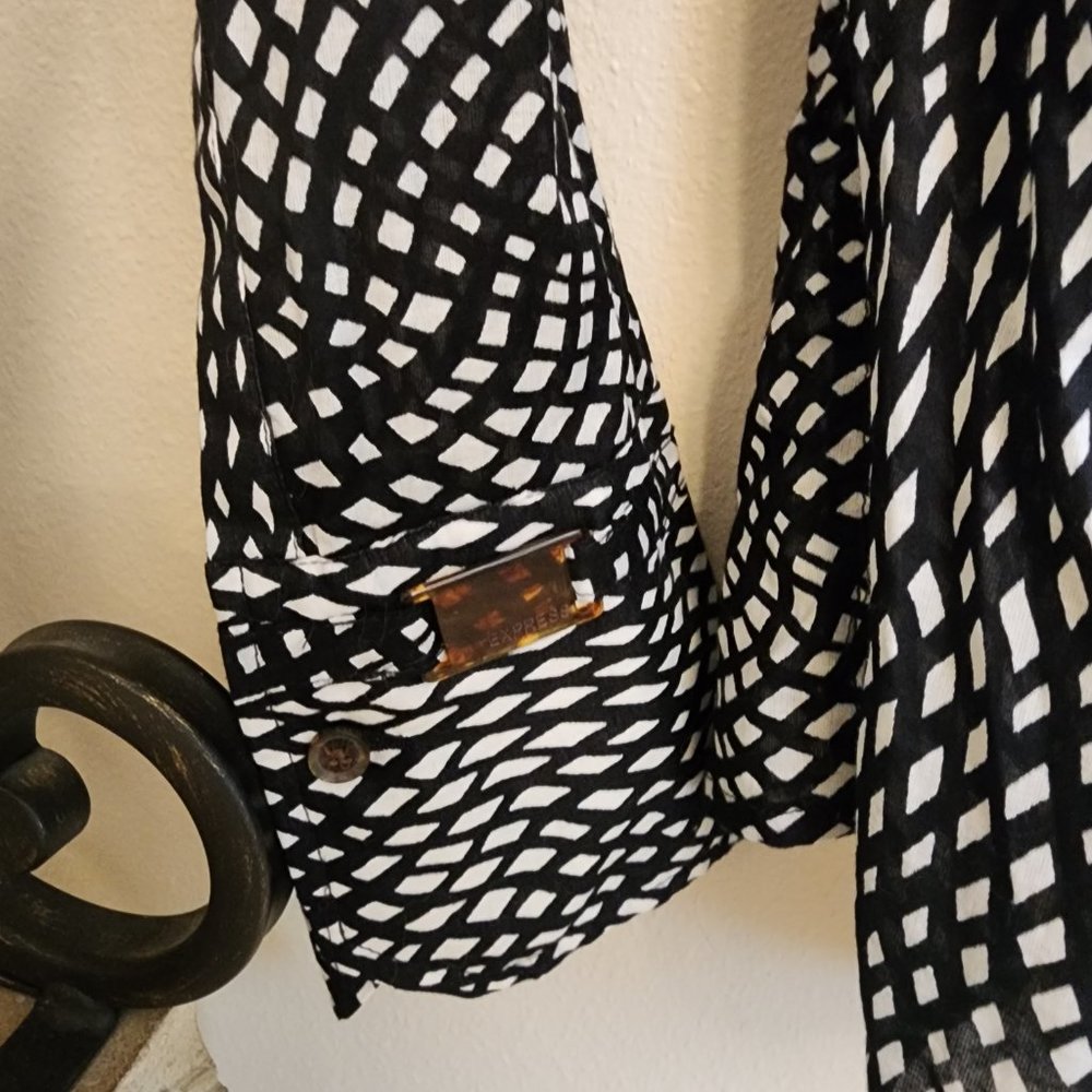 Express Button Down Long Sleeve Printed Blouse Sh… - image 2